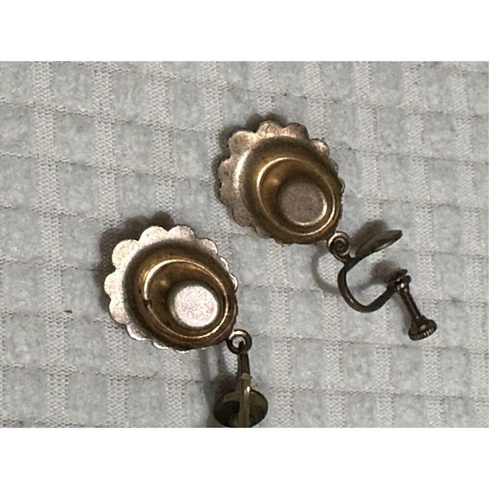 Vintage Cameo earrings - Picture 3 of 4